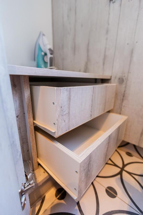 Modiano Studios Center-Your Urban Stay Thessalonique Extérieur photo